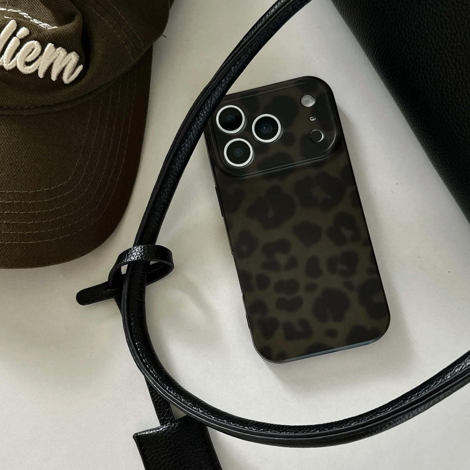 Retro Stylish Amber Color Lamber Pattern Glossy Phone Cover Case for iPhone 17 16 15 14 13 12 Pro Max Plus Air Image 31