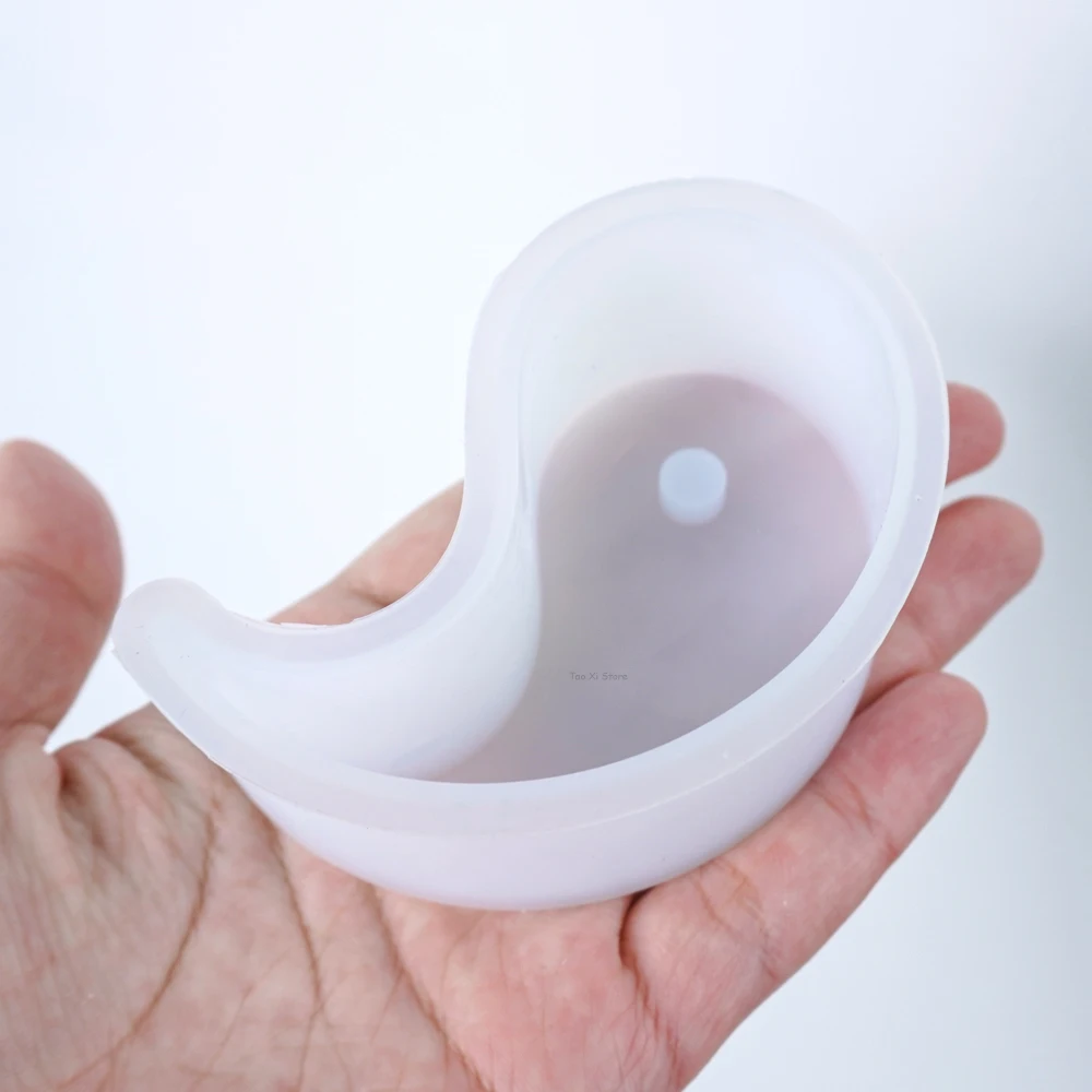 Yin Yang Silicone Mold for DIY Scented Candles, Soap, and Resin Crafts