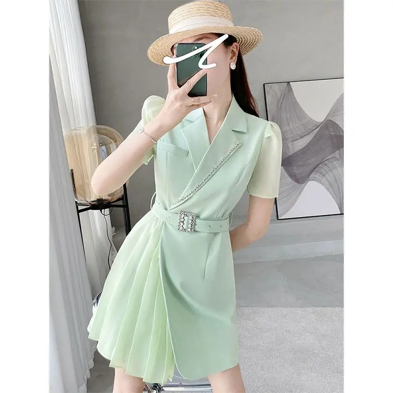 

Light Green Chiffon Fashion Reducing Age Suit Dress for Women Korean Version New Summer Style Slim Pleated A-line Skirt