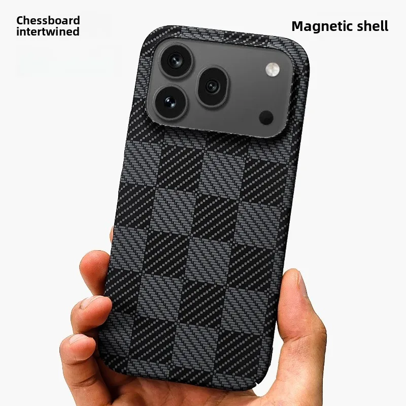For Honor 600: Premium Magnetic Carbon Fiber Shockproof Case with Frosted Skin-Friendly Finish