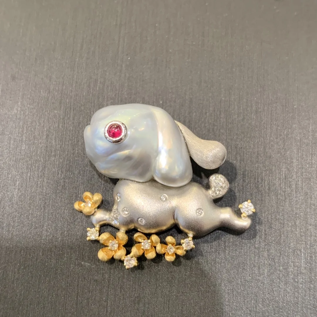 

cute romantic animal brooch rabbit dog brooch & pendant double use natural sea water pearl 18K gold with diamond ruby original