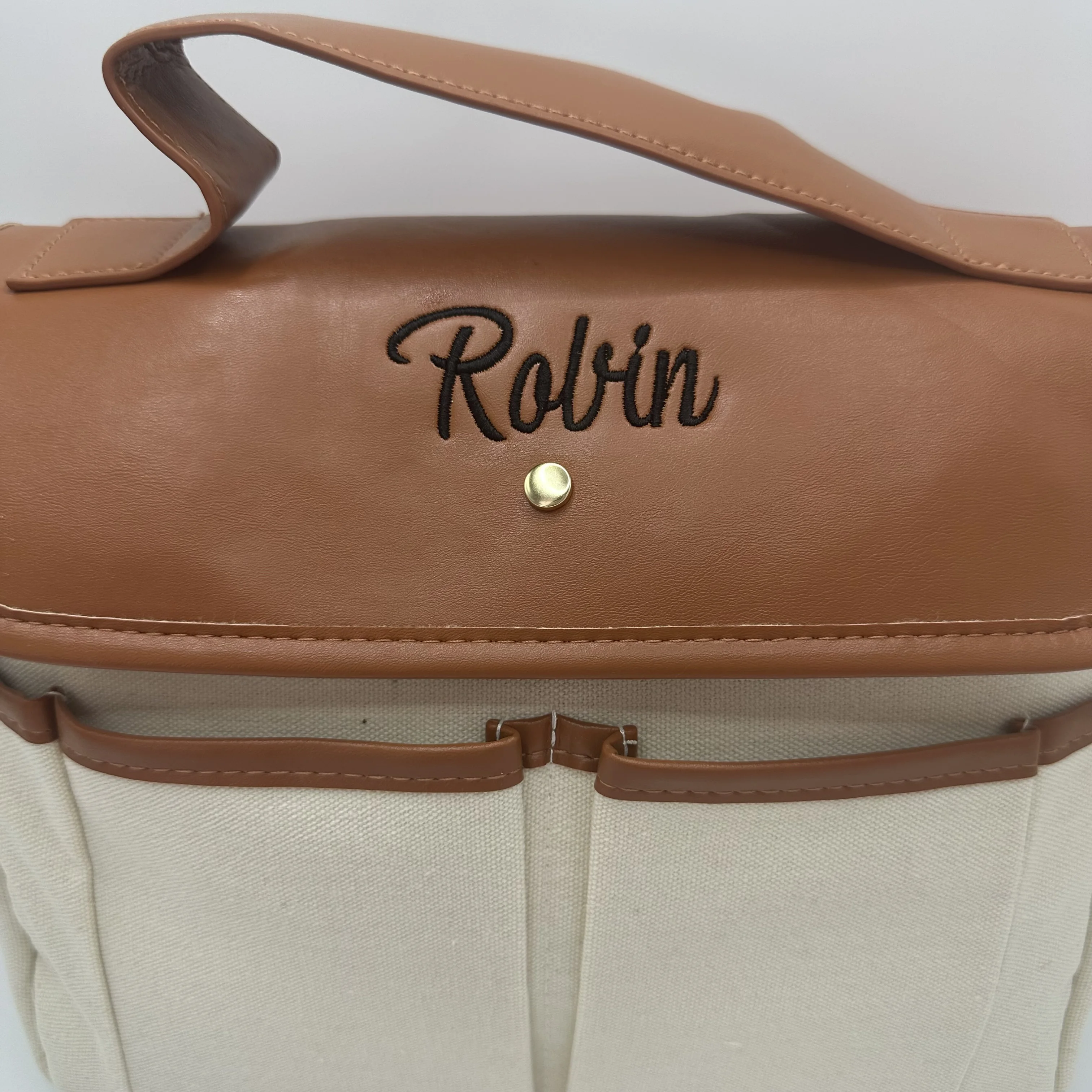 Personalized Mommy Bag Large Capacity Multi functional Leisure Maternal and Child Bag for Outgoing Crossbody Mom Tote Bag 2