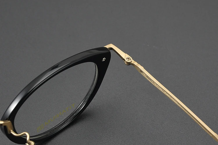 Nobler Eyeglasses Configuration