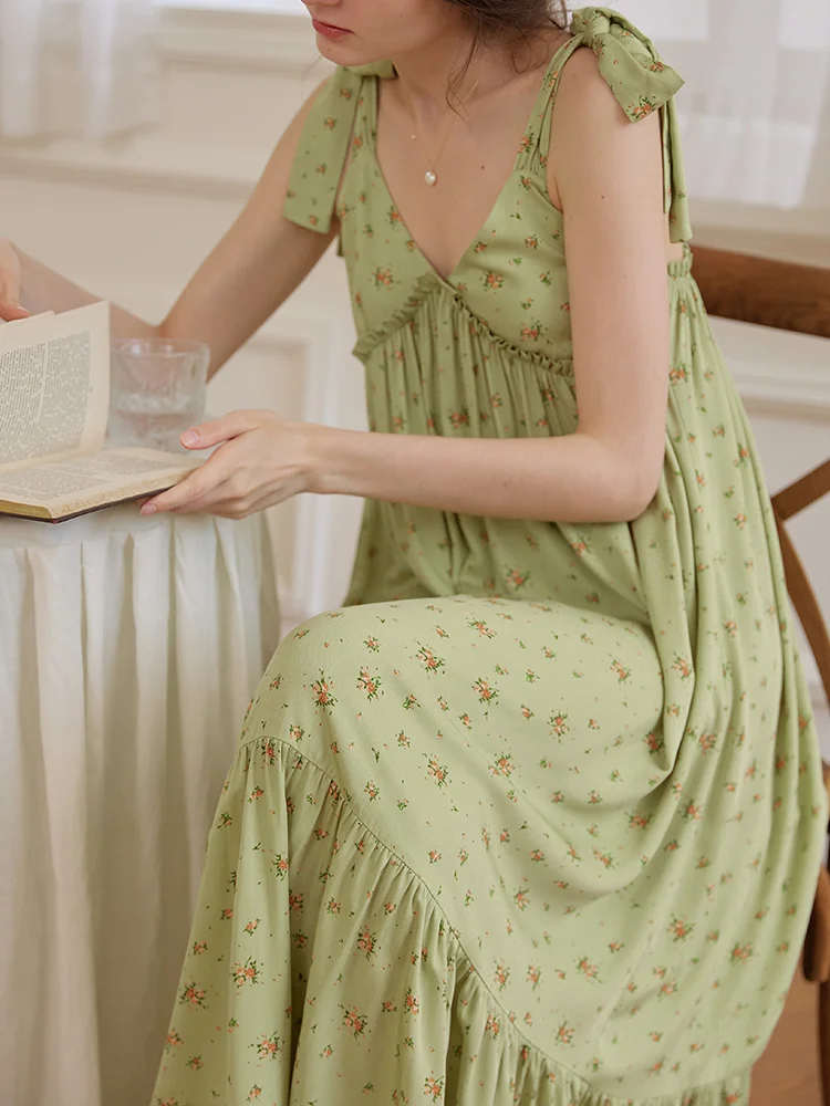 

Женское свободное платье на бретелях, длинное плиссированное платье с французским цветочным принтом, лето 2023