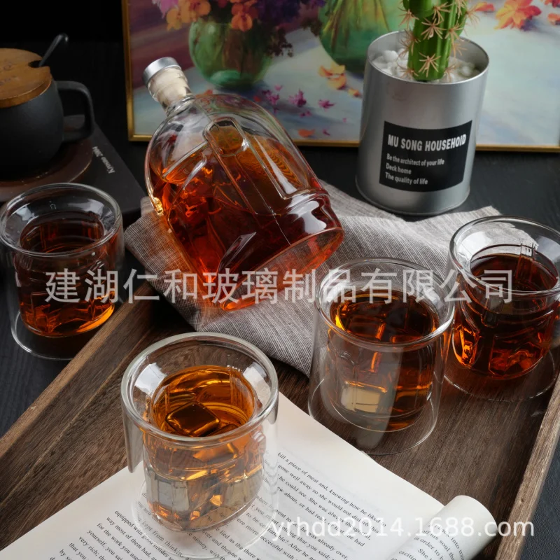 갤럭시 위스키 디캔터 세트, 고붕규산 유리병, 독창적인 와인잔, 투명한 헬멧 모양 위스키잔