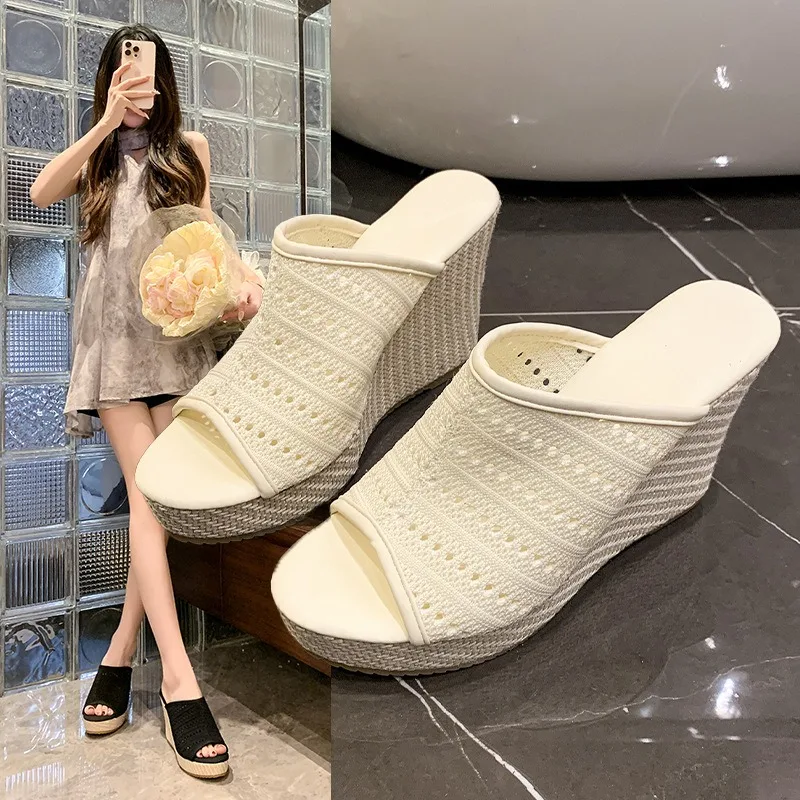 Beautiful Sandals and Slippers Women's Summer Wear Waterproof Platform Straw Thick-soled Wedge Heel High Heel Shoes
