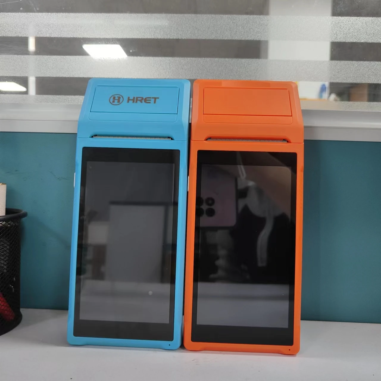 Q2i 안드로이드 복권 POS 단말기 (5000mAh 대용량 배터리, 5.5인치 터치스크린, 세금 등록용)