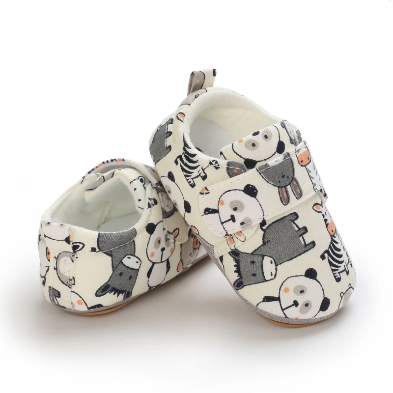 Рисунок 4 - Демисезонная спортивная обувь для новорожденных