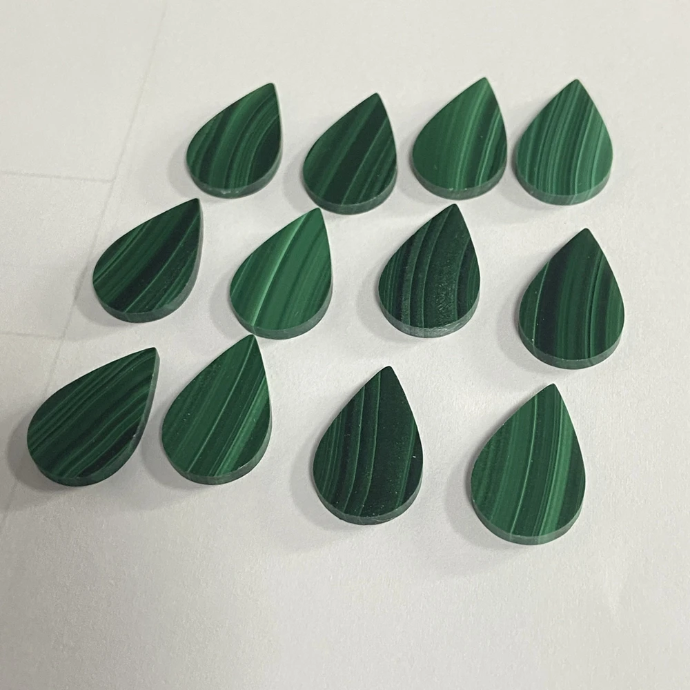 50 Pieces 1 Bag Flat Pear Shape 18.5x11.5x2mm Natural Green Malachite Gemstone for Earring