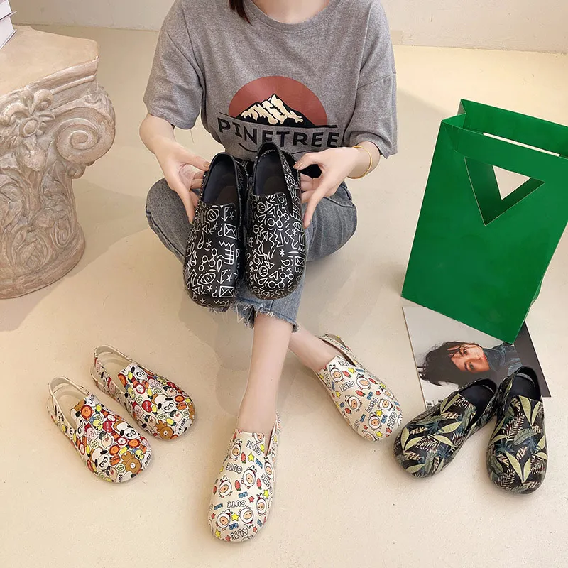 

Graffiti Sandals Women Summer Cute Cartoon Non-slip Flat Slides Ladies Thick Bottom Comfortable Slip-on Slippers Female Shoes