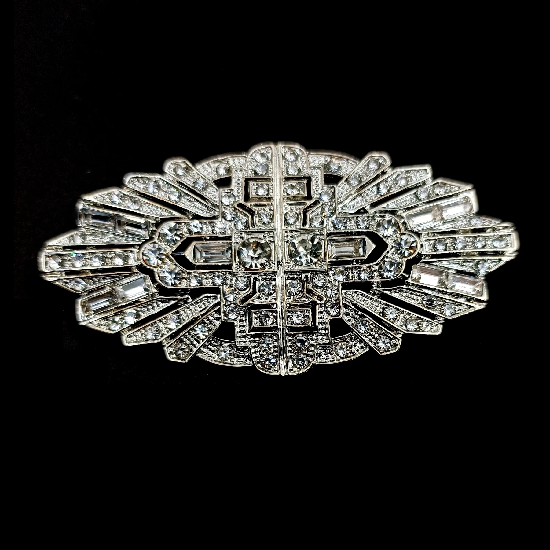 Barocco Vintage Style Clear Crystal Art Deco Brooches Pins Bridal Bridesmaid Wedding Boutique Oval Shaped Women GirlAccessory