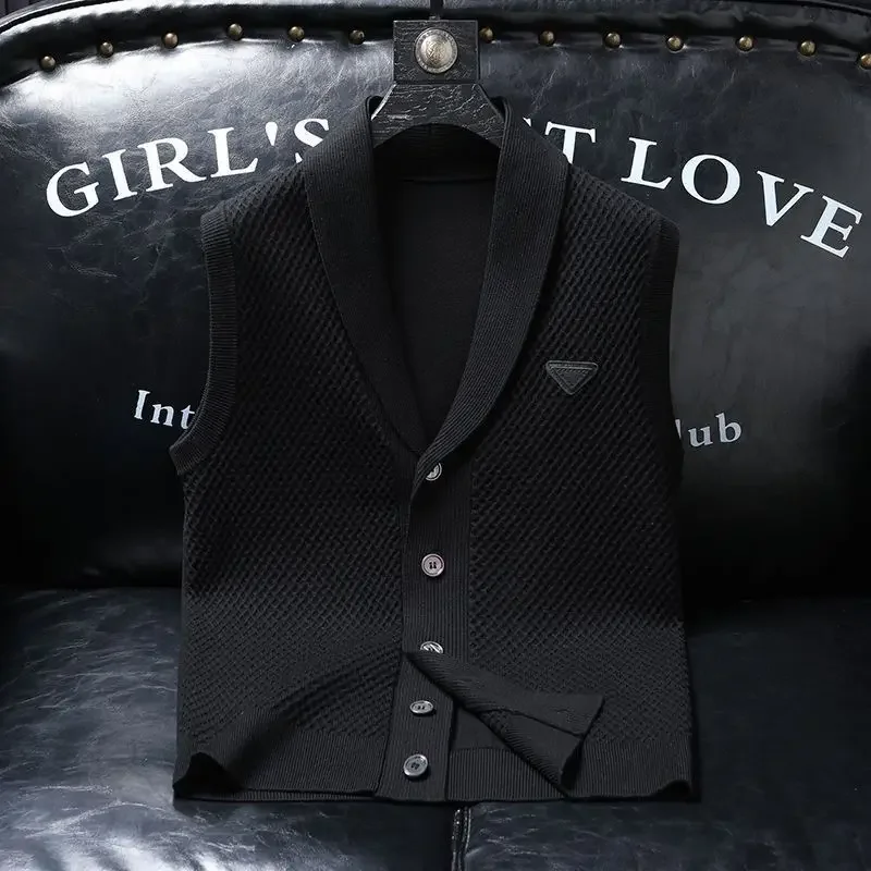 Knitted Sweaters for Men Vest Business White Solid Color Man Clothes Sleeveless Plain Waistcoat New in A Korean Autumn Spring V