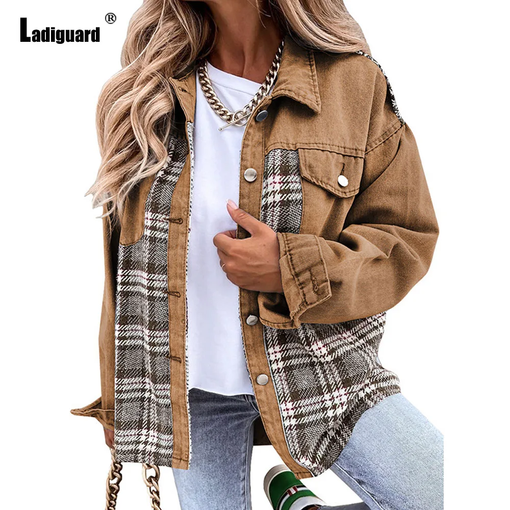 

Ladiguard Sexy Patchwork Denim Jacket Women Long Sleeves Jean Outerwear Vaqueros Mujer 2023 Europe Fashion Demin Plaid Jackets