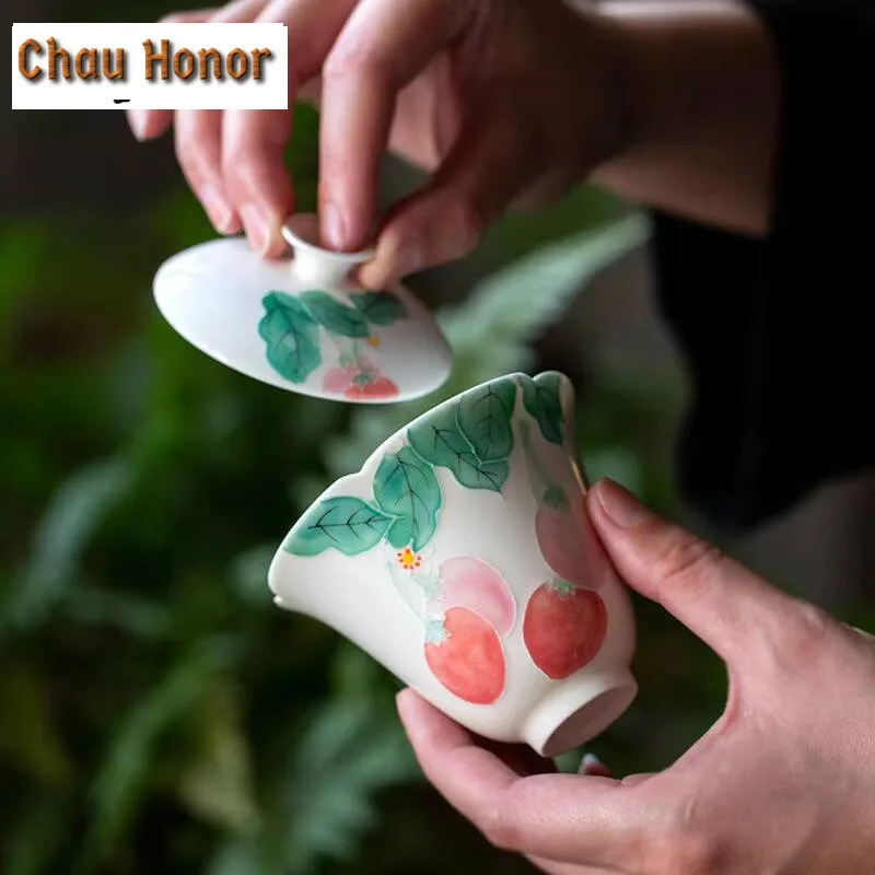 125ml Boutique Hand Painted Strawberry Gaiwan Ancient Tea Tureen Tea Bowl With Lid Kit Tea Making Cover Bowl Teaware Craft Gifts