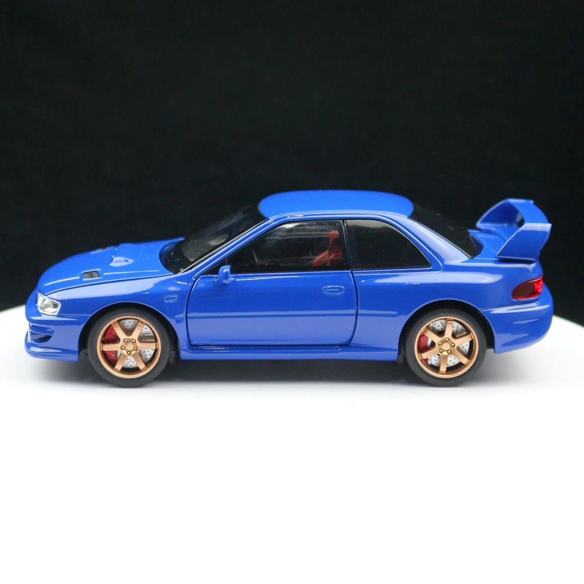 1/32 Subaru Impreza WRX 22B STI JDM Toy Car Model Diecast Metal Vehicle Miniature Sound & Light Pull Back Collection Gift Kid 4