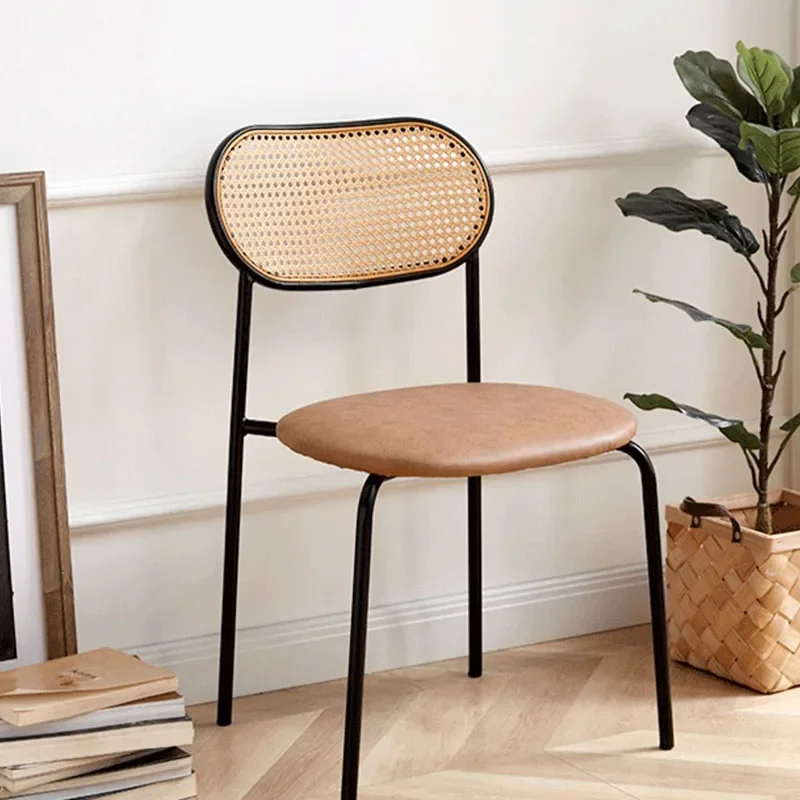 

Metal Nordic Dining Chairs Salon Bedroom Luxury Dining Chairs Design Kitchen Sedie Sala Da Pranzo Dining Room Furniture WK50CY
