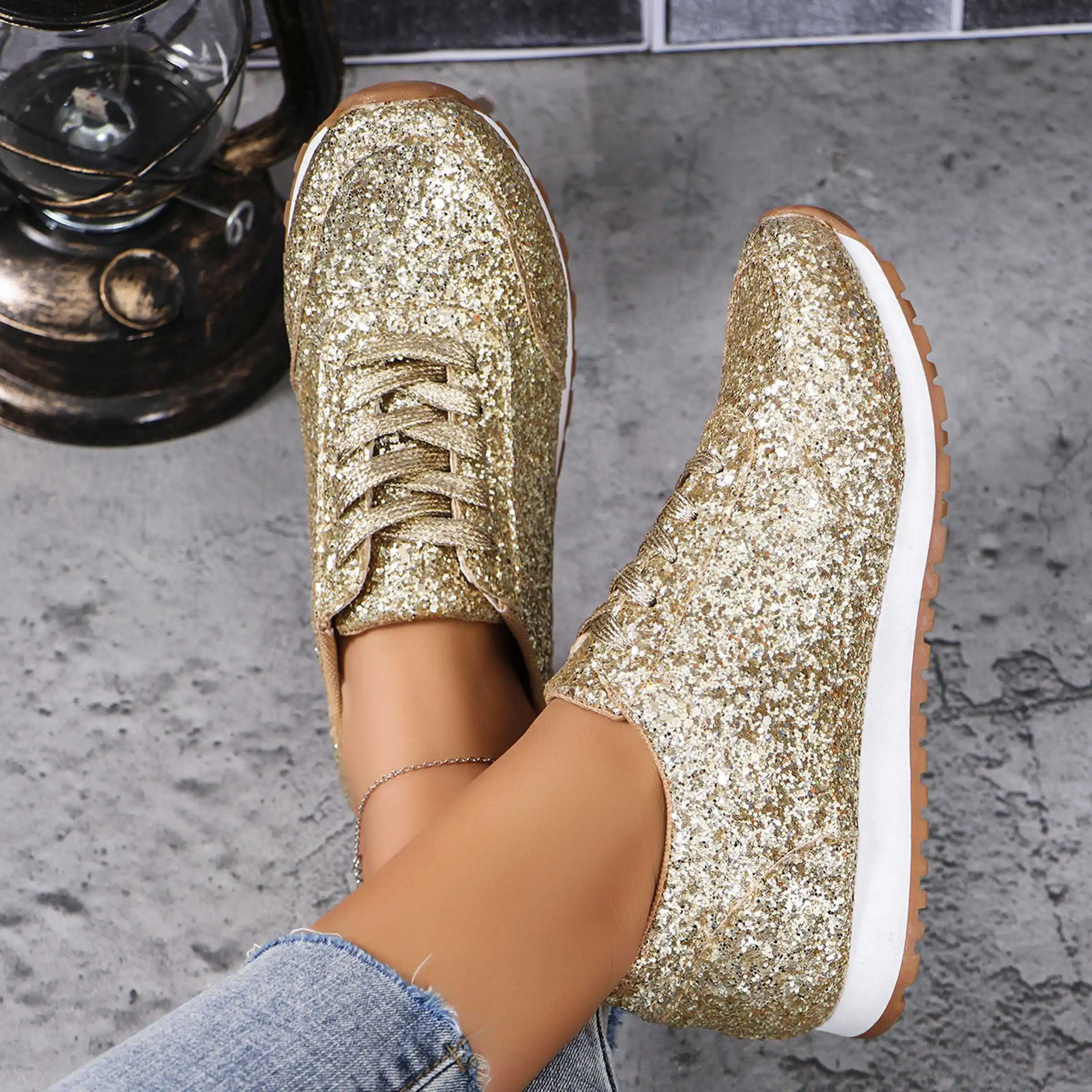 New Trend Women Casual Shoes Women Fashion Spring Autumn Sequin Sneakers Women Shallow Platform Vulcanize Shoes Zapatillas Mujer