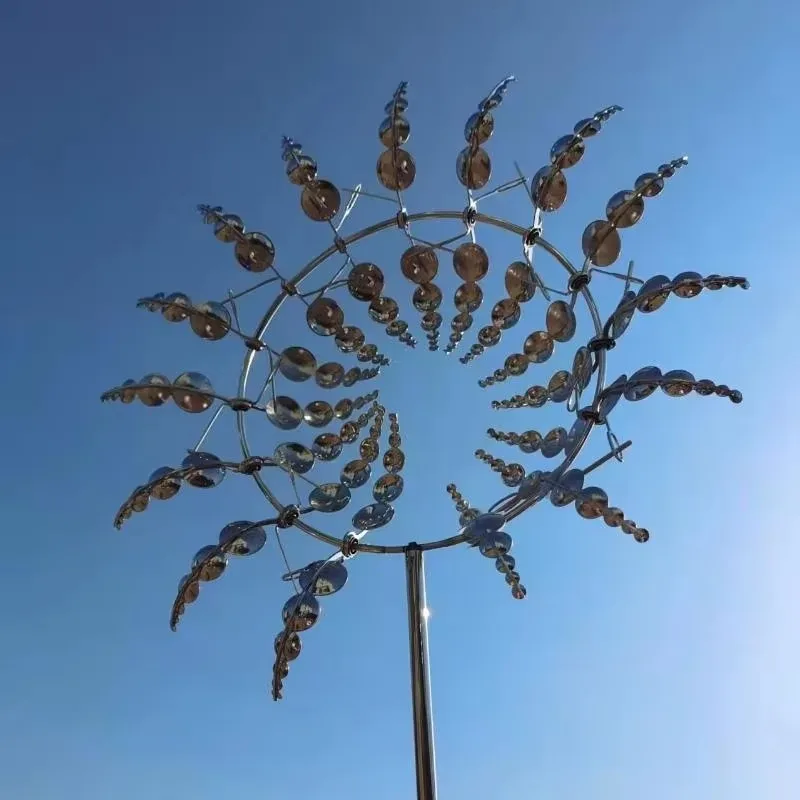 Outdoor Metal Unique Windmill Wind Rotation Sculpture Decoration Garden Art Decoration