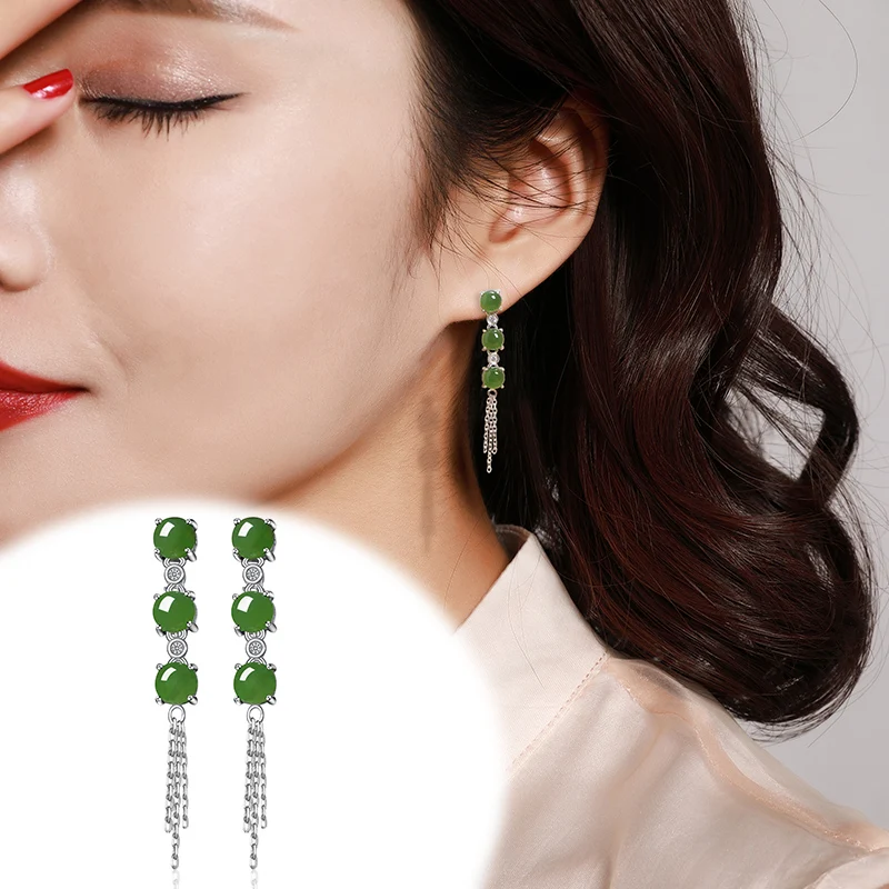 

Jasper S925 silver oval face earrings for women Hotan Jade emerald emerald goddess ear line