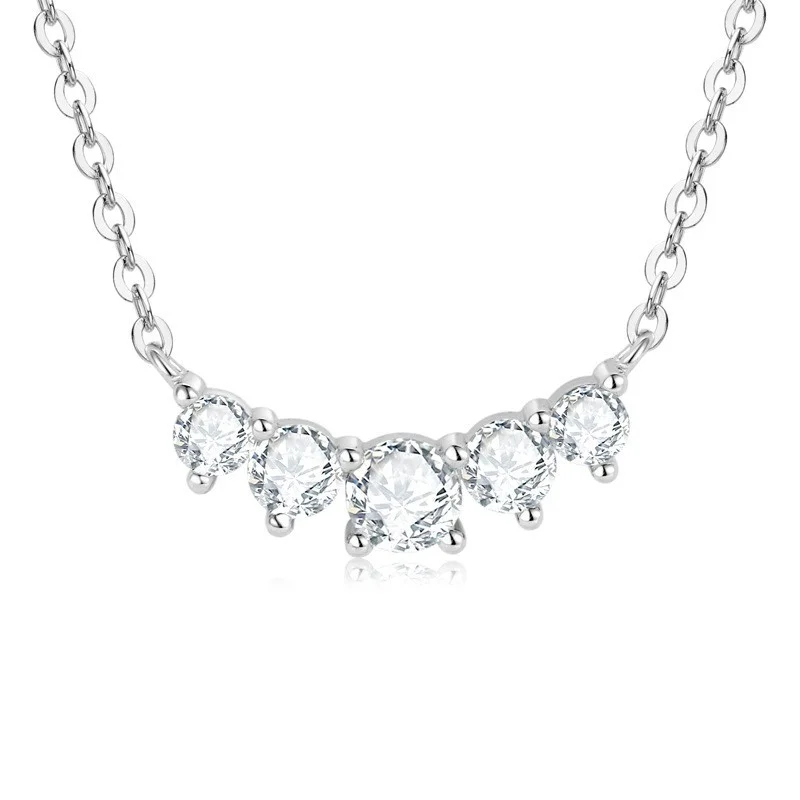 

PMO-049 Lefei Fashion Trendy Diamondset Luxury Classic 0.58ct Moissanite Smile Necklace For Women S925 Silver Party Jewelry Gift
