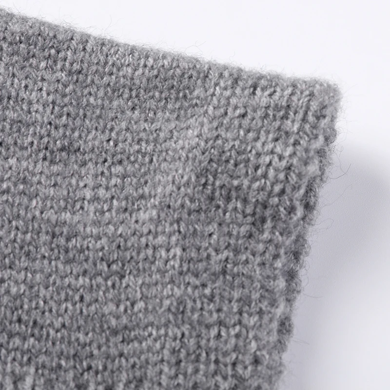 Description Picture 6 of itemMen Vintage Wool Knit Tank Vest V Neck Sweater Pullover Tops Sleeveless Basic for Autumn Winter Male Clothing 00086