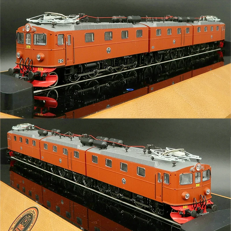 

ROCO HO Type Train Model 1/87 7510006 DM3 Electric Locomotive Three-section Set Digital Sound Effect Train Model