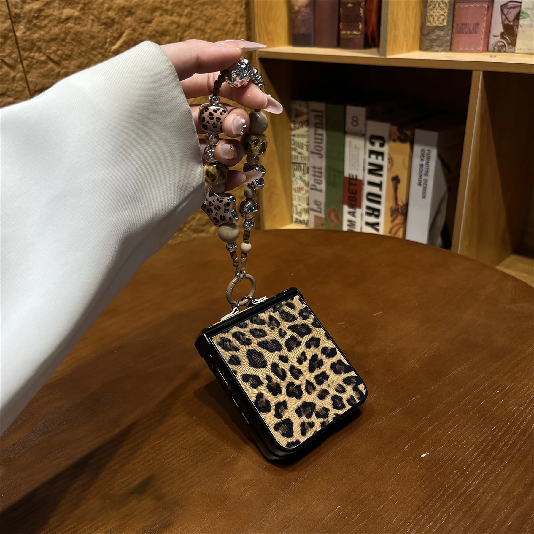 Korean Brown Leopard Print Phone Case with Hairball Star Bracelet