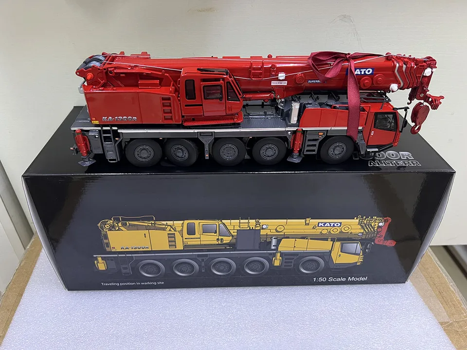 KATO KA-1300R ALLTERR 1/50スケール Amazon.co.jp: 加藤製作所(Kato Works) KATO オールテレーン