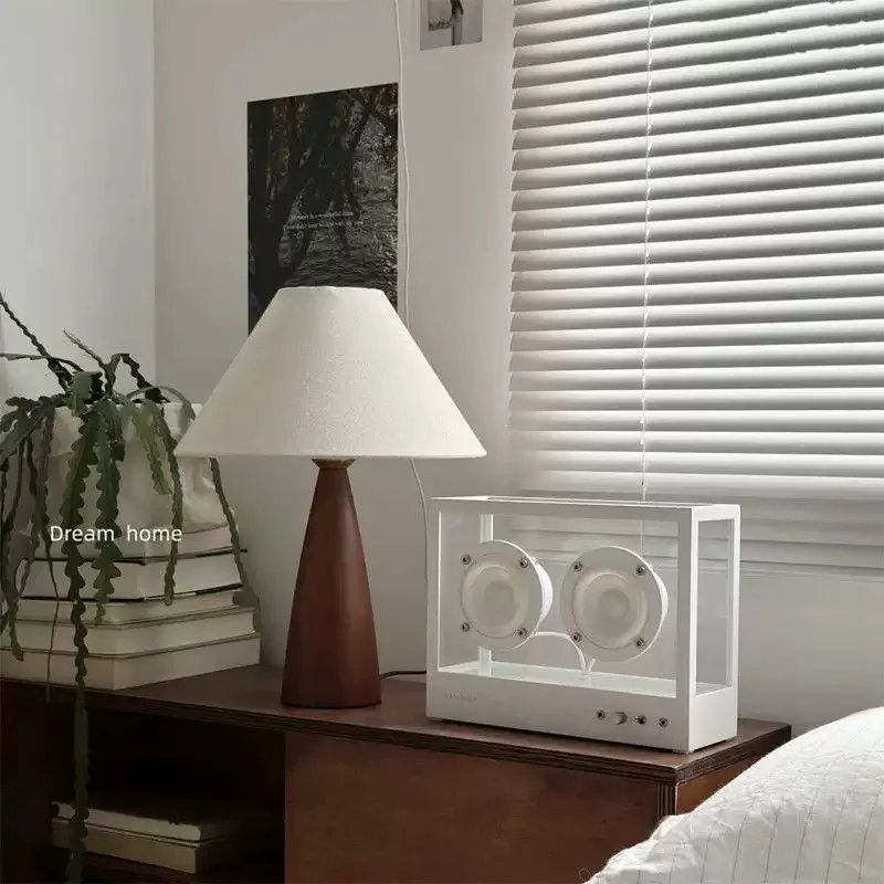 Retro Solid Wood Fabric Lamp