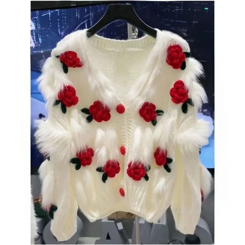 Women's New Sweet Rose Blossoms 3D Hook Flower Rose Blossoms Sweater 2025 Autumn Female loose Splicing Hairy Rose Blossoms Top