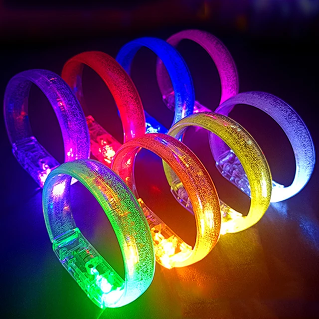 Lumineux bâton bracelet lumineux dans l'obscurité LED Flash poignet led lumineux  bracelet lumineux illuminé jouet décoration de mariage Party Soft -  AliExpress