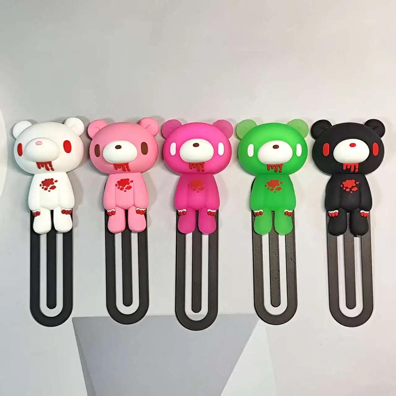 Vibrant Bear Figurine Bookmarks – Whimsical Accessories