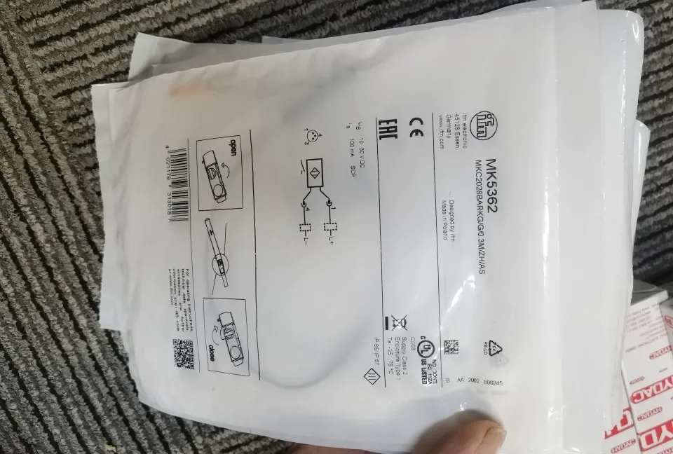 S651f91985f16490fbfbf01f5f98b17c21.jpg