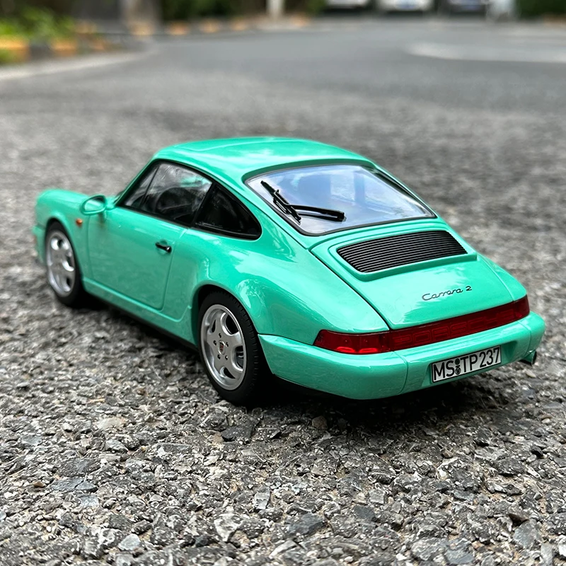 ミニカー 1/18 Porsche 911 Carrera Cabriolet Porsche 911 964 Carrera 2 Cabrio Silver Norev 1/18 - New Model