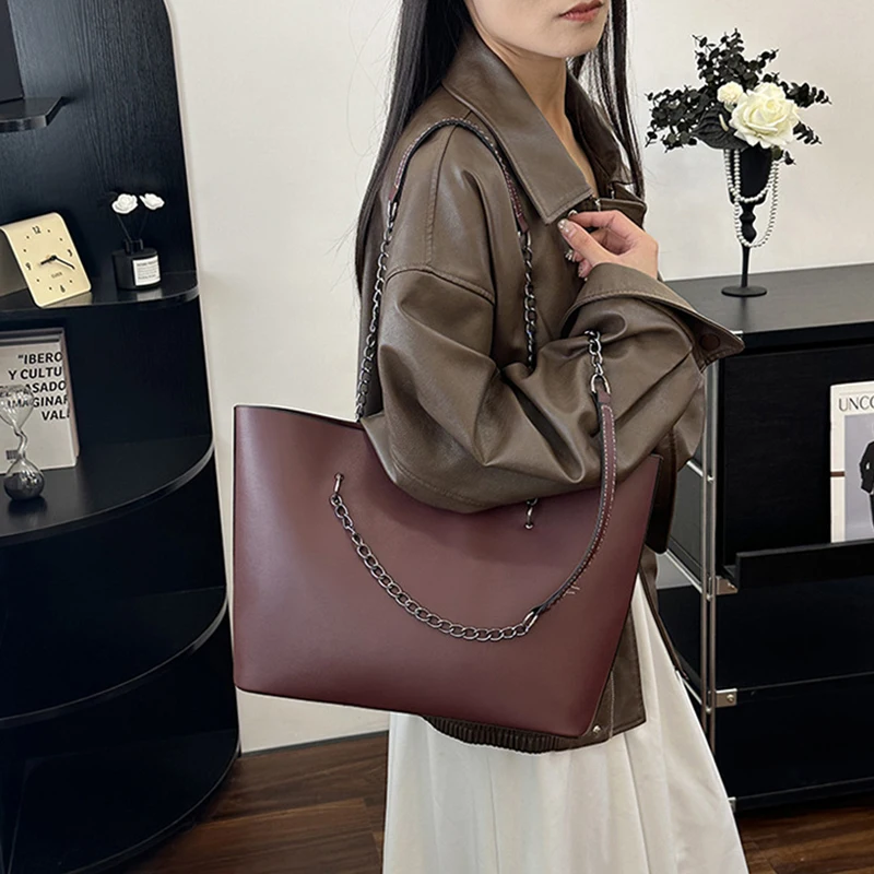 Minimalist Large Capacity Tote Bag Women's Fashion Shoulder Solid Color Chain Bag Female Stylish PU Leather Underarm Bags