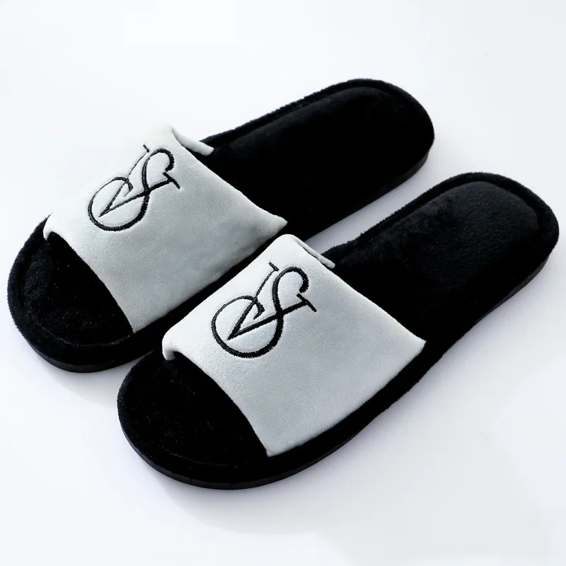 Spring 2024 Male Female Soft Cloud Slippers Sneaker Men's Home Plush Fur Flip Flops Ladies Plus Size 44 45 Women Shoes 6
