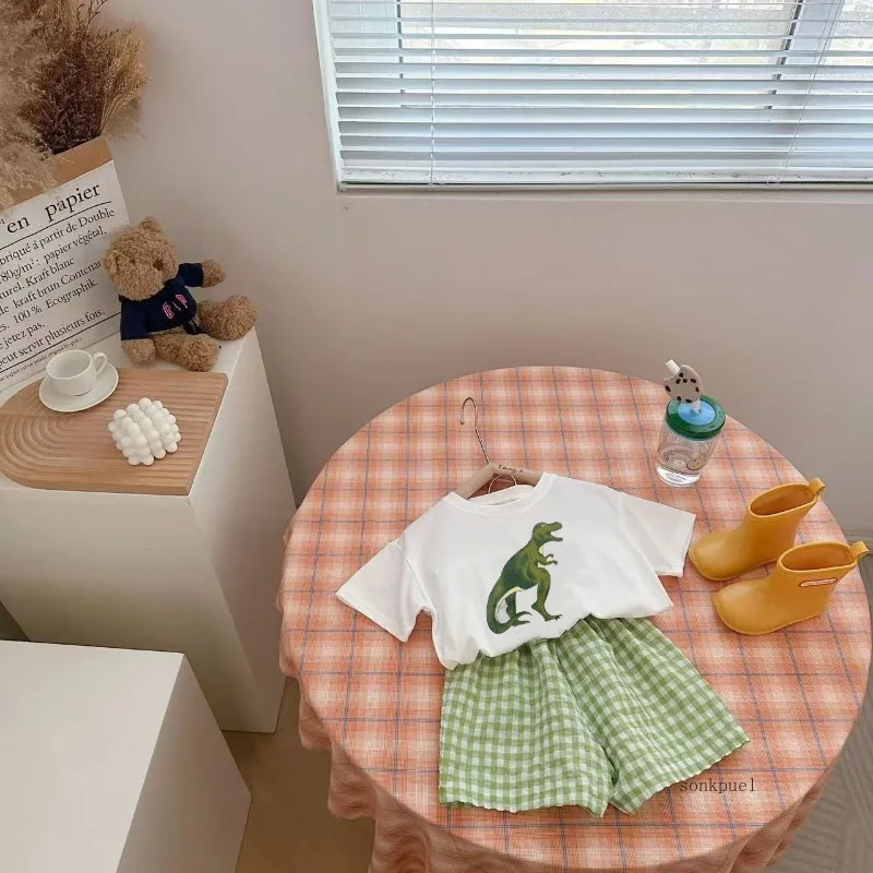 Dino T-Shirt & Plaid Shorts Set 3