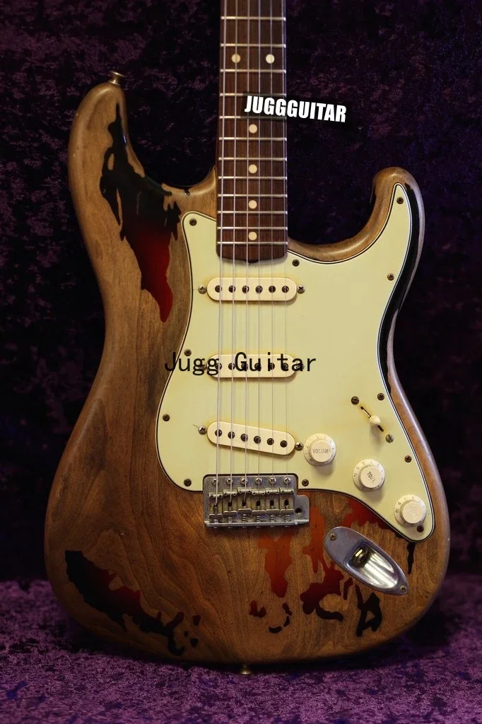 

Custom Alder Body 1961 Rory Gallagher Tribute ST Heavy Relic 3 Tone Sunburst Electric Guitar Aged Pickguard, Tremolo bridge