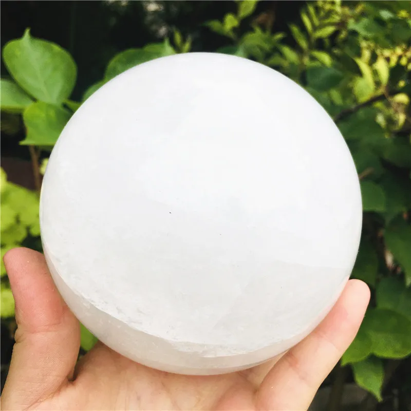 4-10cm Natural white calcite crystal ball Stone ball home decoration gem voodoo reiki spiritual healing 3
