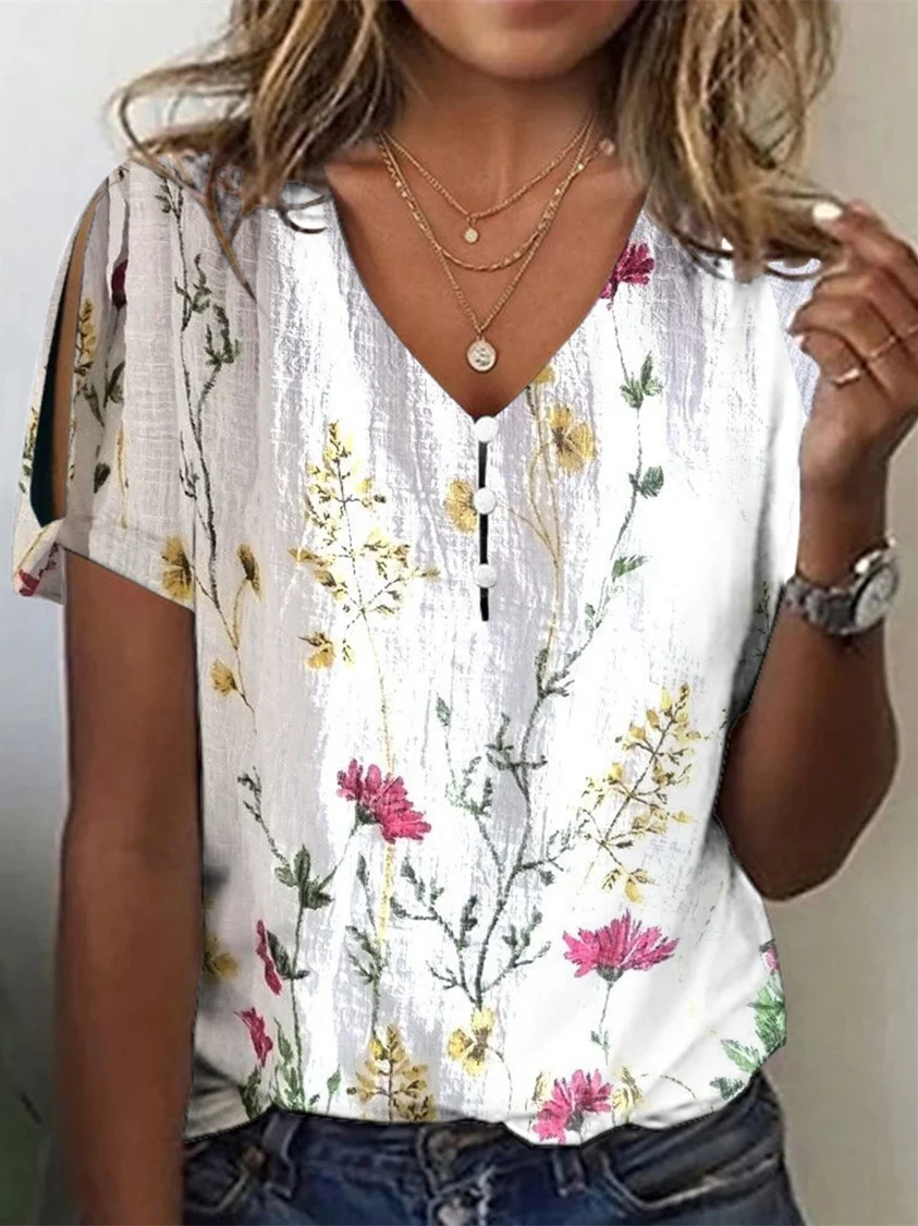 

Plus Size Women Short Sleeve V-neck Floral Printed Tops