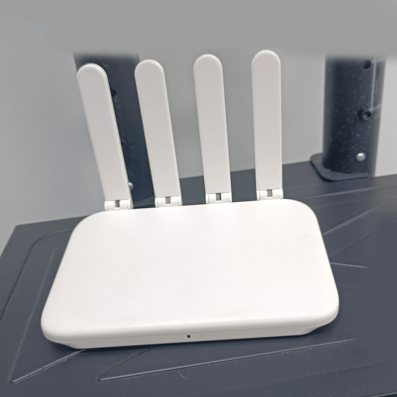 Roteador Zbt 4g com Antena de Alto Ganho Modem 300mbps Ec200aeuha Cartão Sim x Lan Amplificador de Sinal Externo We2805-c - Imagem 4