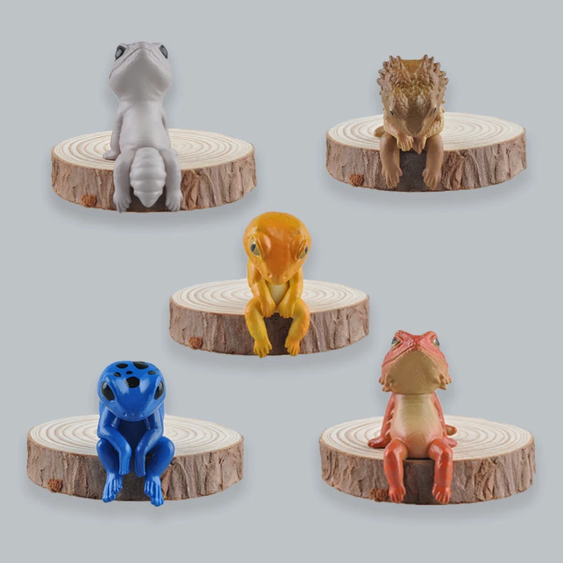 

Japan Genuine Yell Gashapon Capsule Toys Wall Lizard Gekko Central Bearded Dragon Arrow-poison Frog Reptile Model