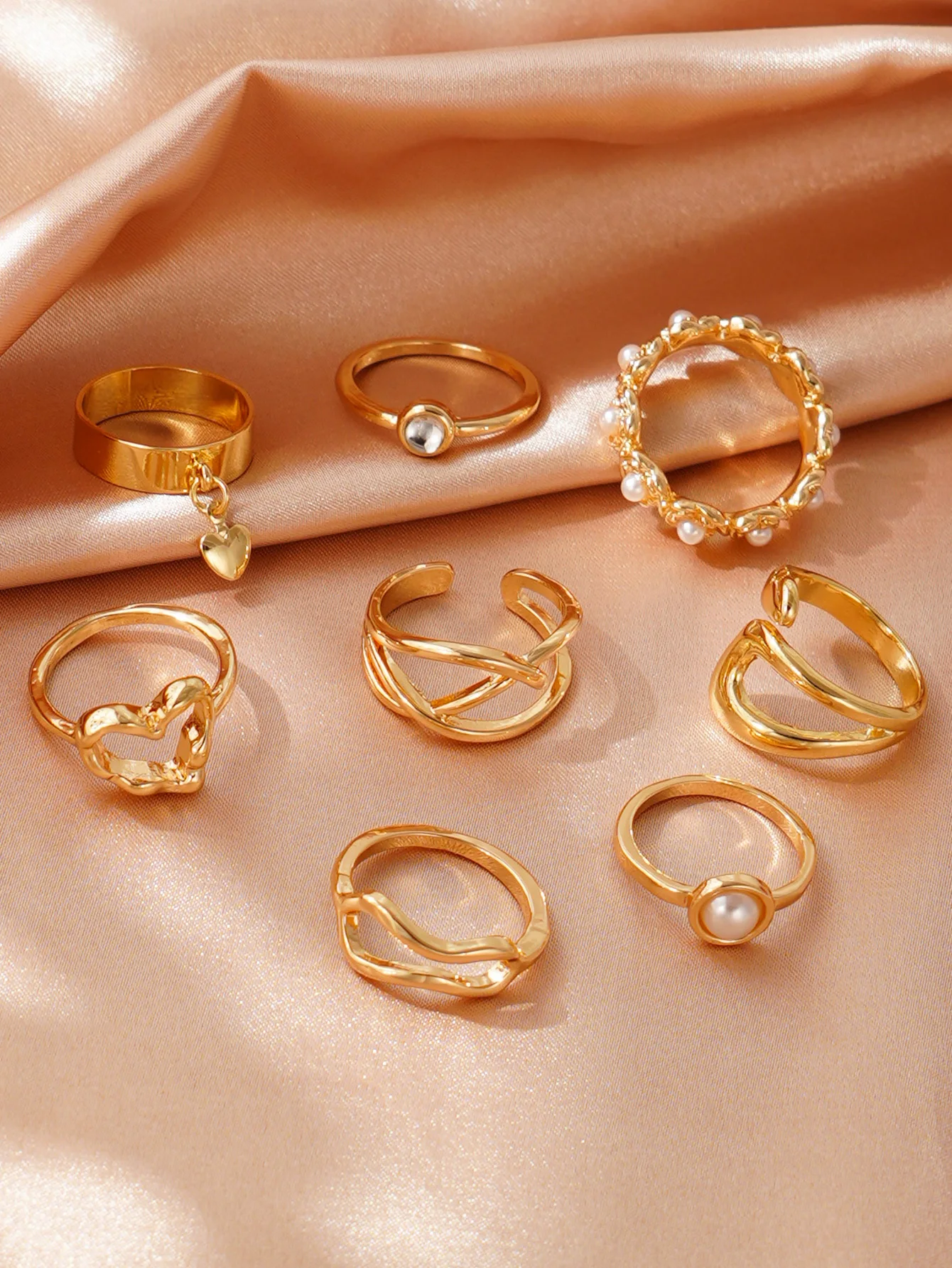 8pcs Hollow Heart Pearl Ring Set for Womens Vacation, Travel, Dating