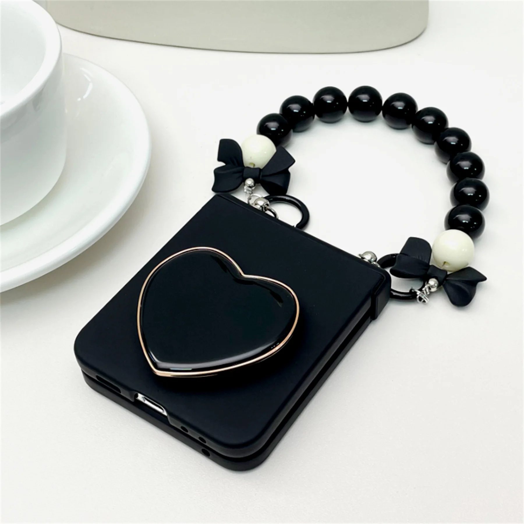 Luxury Gold Heart Phone Case with Bow Bracelet Holder
