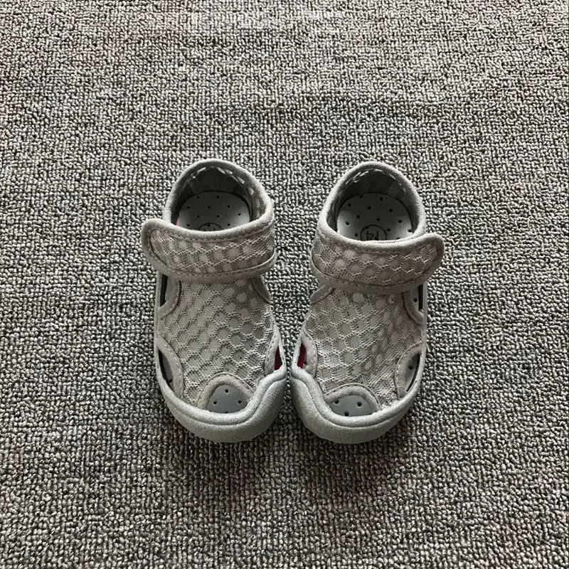 HoneyCherry Summer Sandals Boy Hollow Mesh Color Waterproof Sandals Boy Sand Girls Shoes Kids