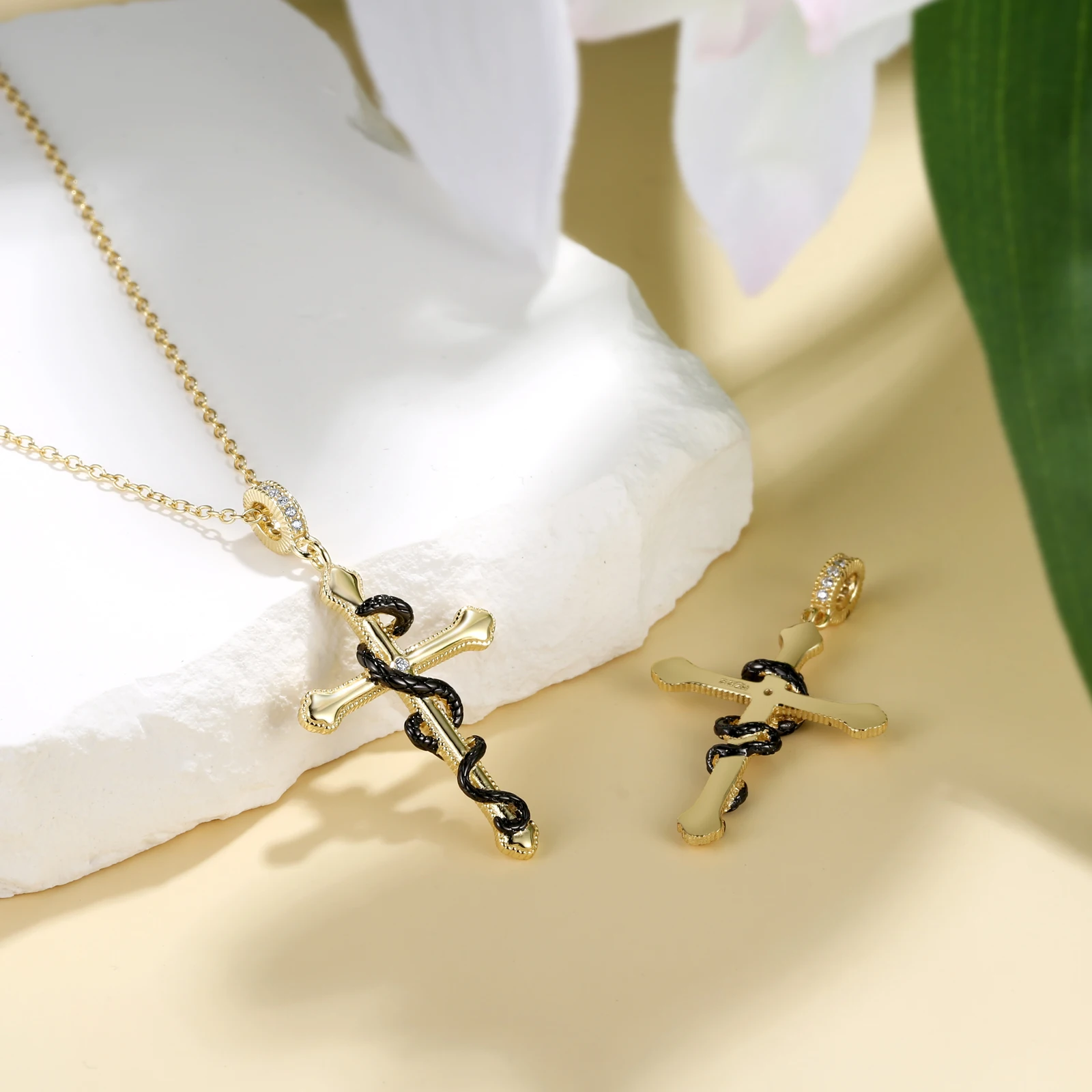 925 Sterling Silver Golden Skull Evil Eye Rose Hand Necklace for Girl Women Statement Jewelry JIUHAO