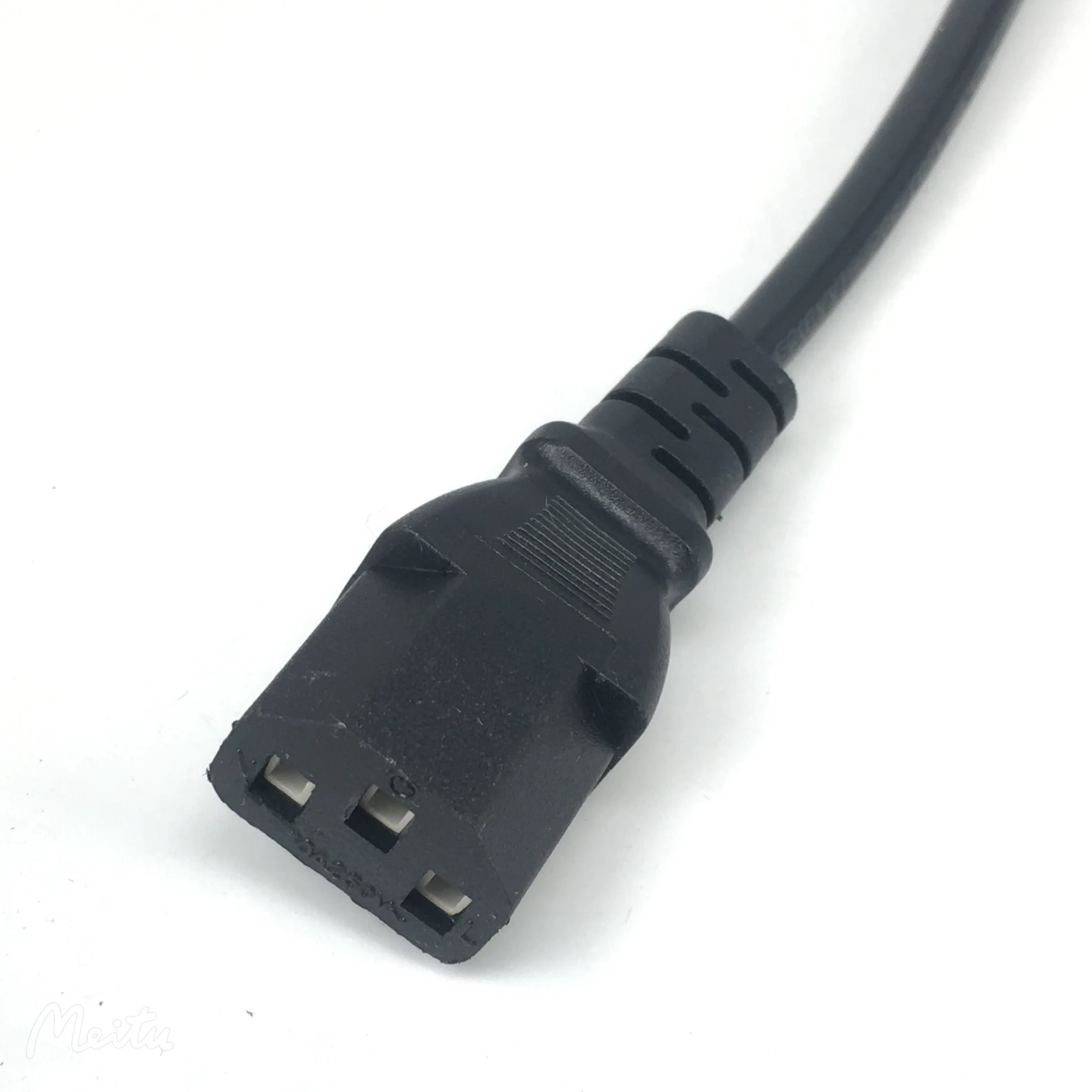 Compact Extension Power Cord with On/Off Switch, IEC 320 C13 to C14, 10A Capacity