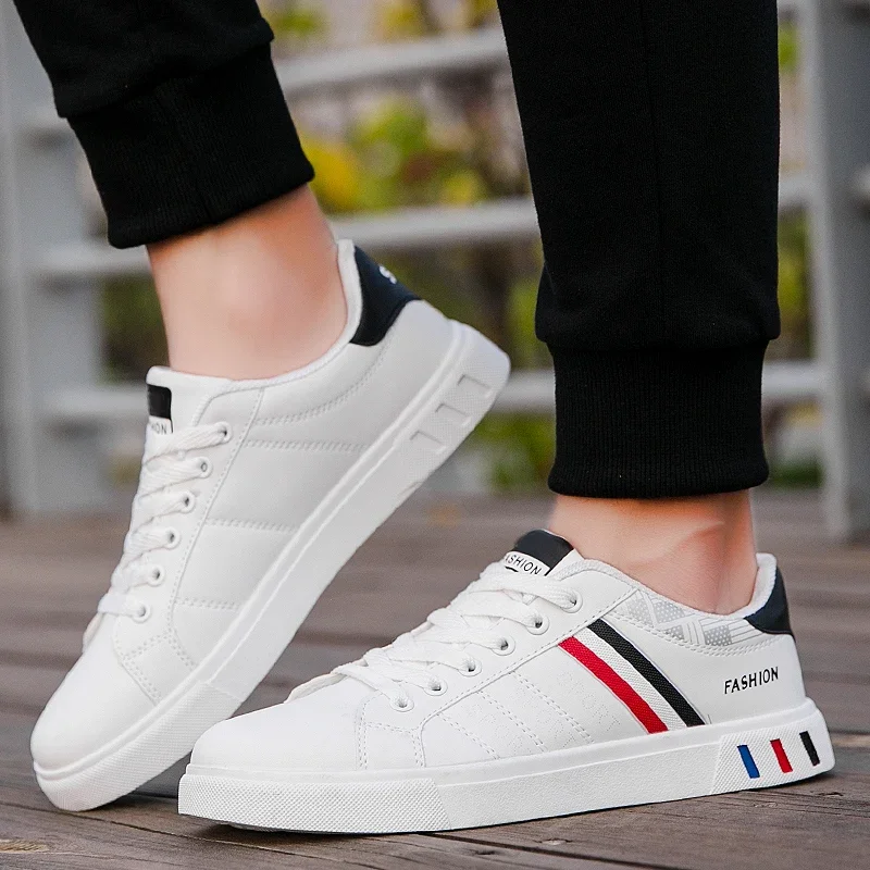 Sports Shoes Men Casual Lightweight Breathable Lace-Up Sneakers for Business Travel