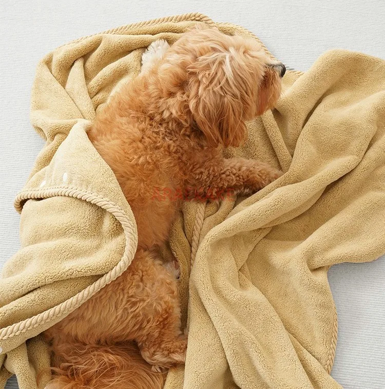 Pet bath towel, dog water absorbent towel, thickened and quick drying, cat Teddy bath non linting