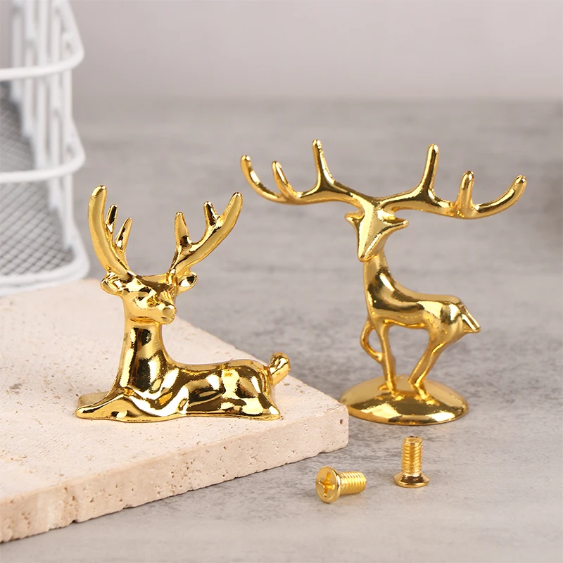 

1Pair Elk Deer Statue Nordic Figurine Ornament Art Figurine Vintage Golden Handicraft Table Decoration Photo Props Home Gift